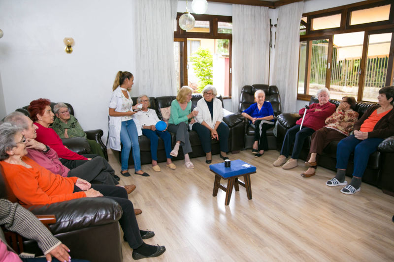 Casa de Repouso para Idosas em Curitba